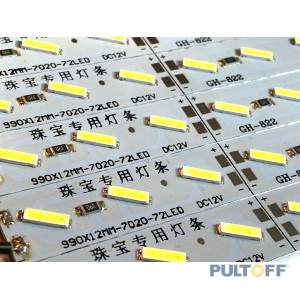 7020 CW 72 leds/m, breedte 12mm, 12V 1,4A aluminium board 7020 CW 72 leds/m, breedte 12mm, 12V 1,4A aluminium board